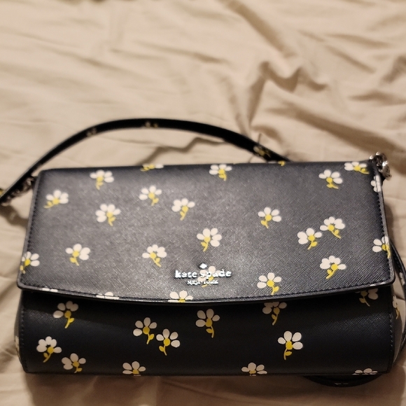 kate spade Handbags - Kate Spade Navy and White/yellow Crossbody Bag